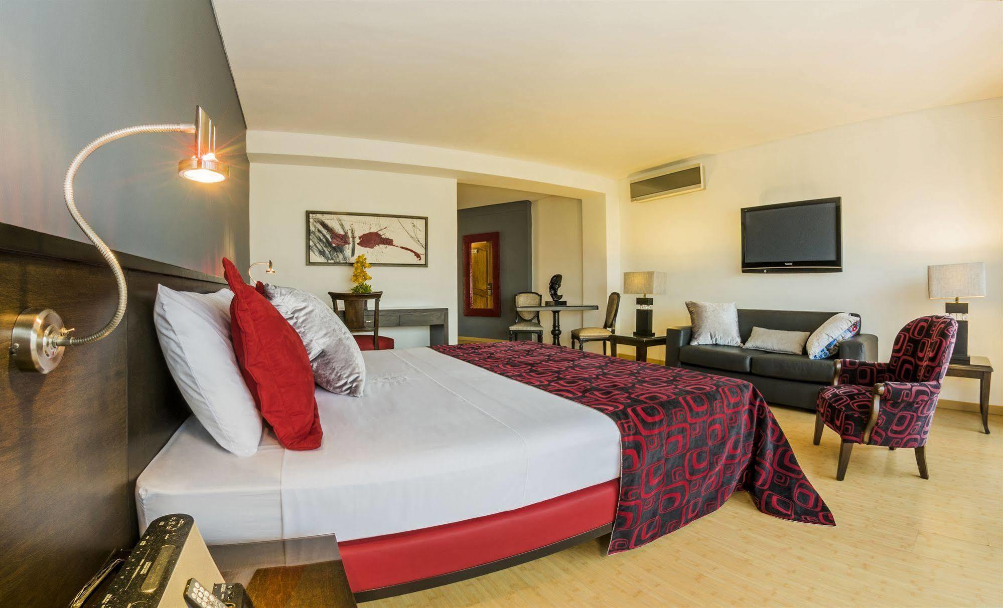 Hotel Egina Medellín Exteriér fotografie